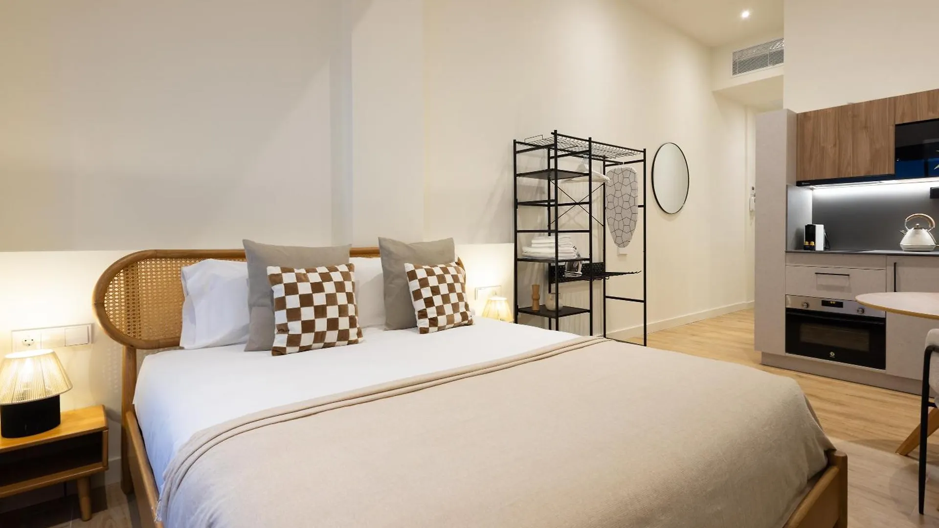 Stay U-Nique Apartments Font Bcn L'Hospitalet de Llobregat